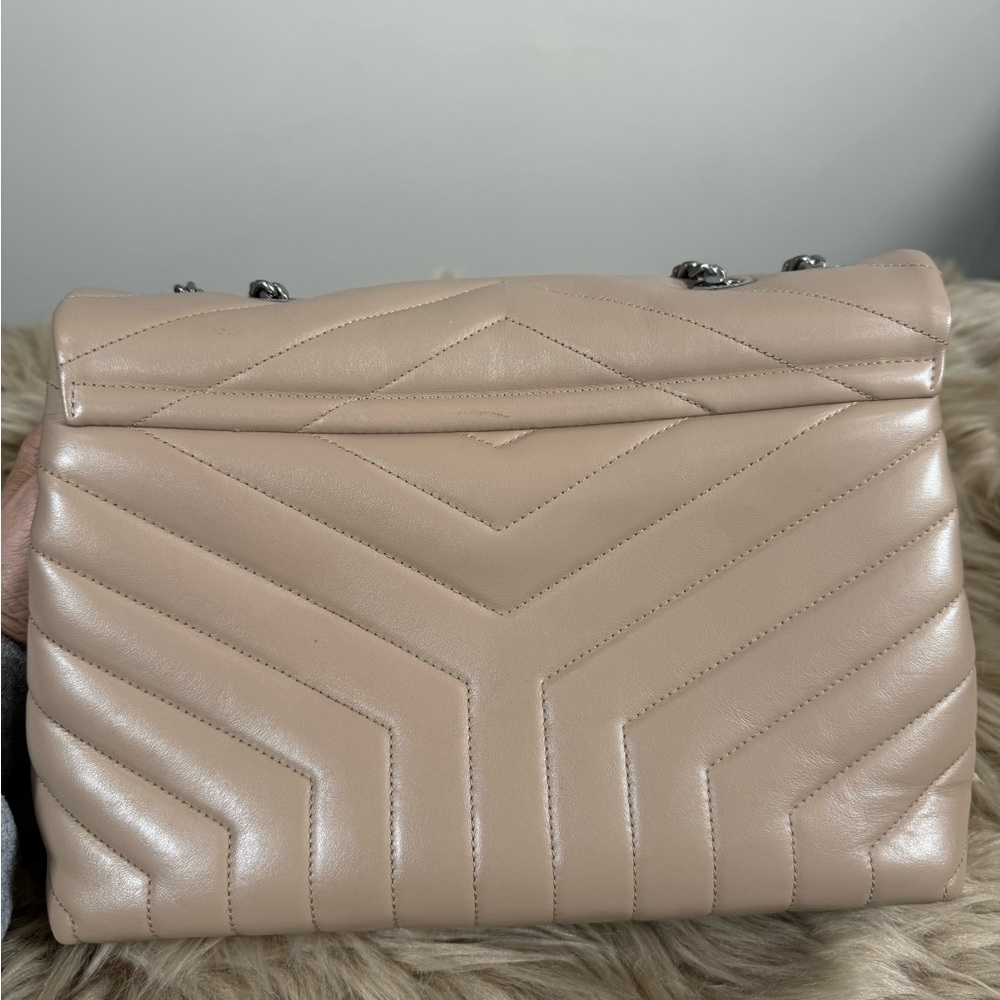 ❌❌❌SOLD❌❌❌Authentic YSL Yves Saint Laurent Monogram Loulou Shoulder/Crossbody - Picture 6 of 15